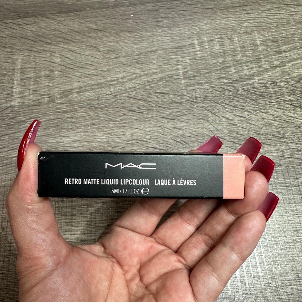 MAC retro matte lipgloss